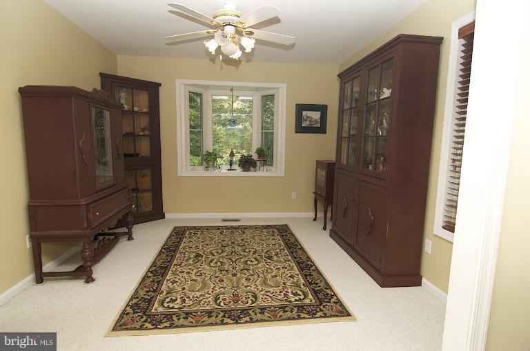10728 Liberty Road Frederick, MD 21701 - Photo 15 of 30 Dining Room