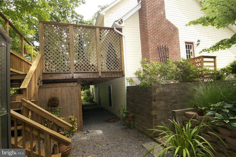 10728 Liberty Road Frederick, MD 21701 - Photo 17 of 30 Exterior (General)