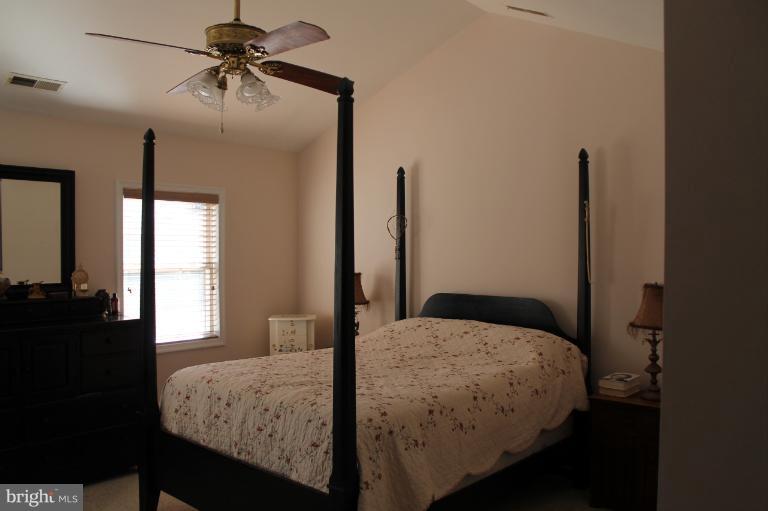 10728 Liberty Road Frederick, MD 21701 - Photo 25 of 30 Bedroom (Master)