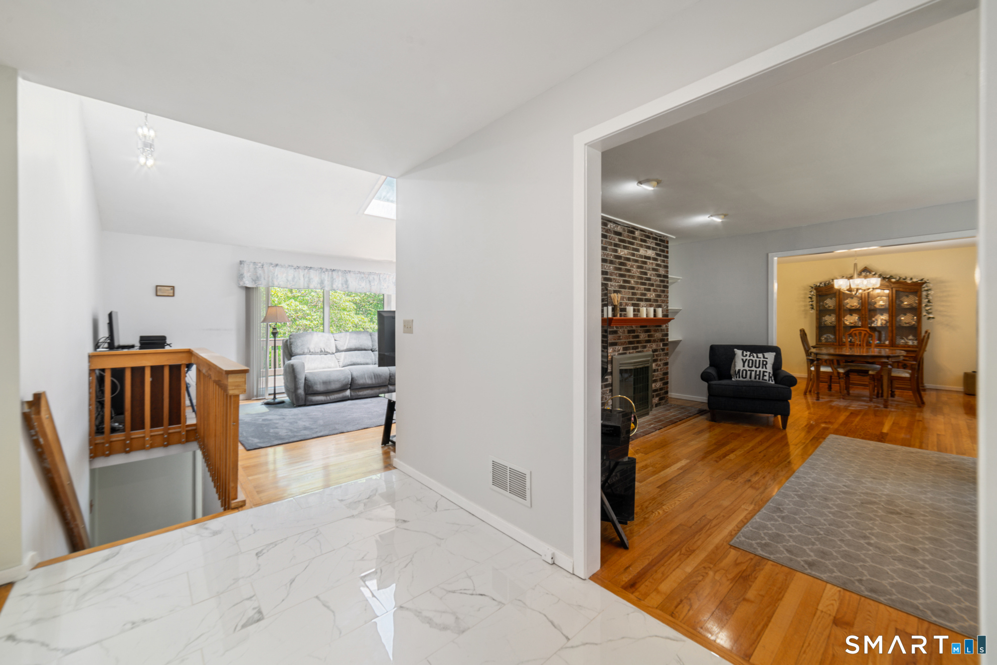 275 Wheelers Farm Road Milford, CT 06461 - Photo 3 of 34