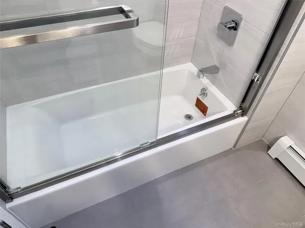 $4,100 | 40-18 50th Avenue, Unit 2 | Sunnyside