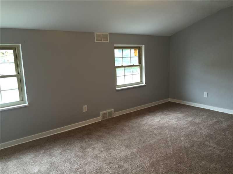 418 Edith Street Pittsburgh, PA 15211 - Photo 13 of 22 Master Bedroom.