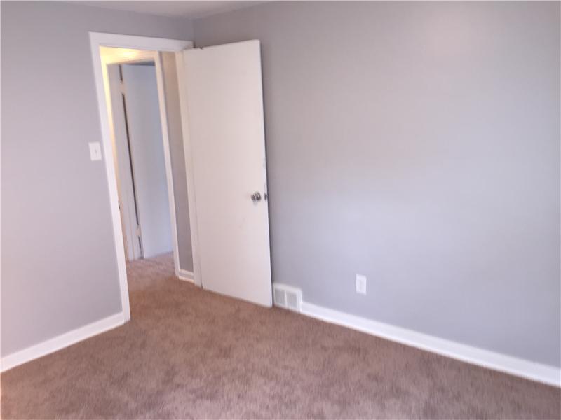 418 Edith Street Pittsburgh, PA 15211 - Photo 17 of 22 Bedroom.