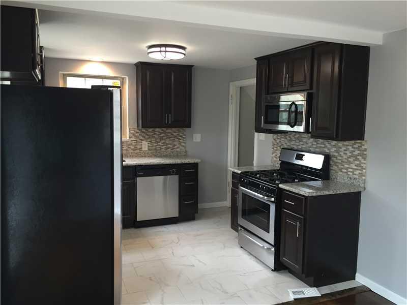 418 Edith Street Pittsburgh, PA 15211 - Photo 4 of 22 Kitchen.