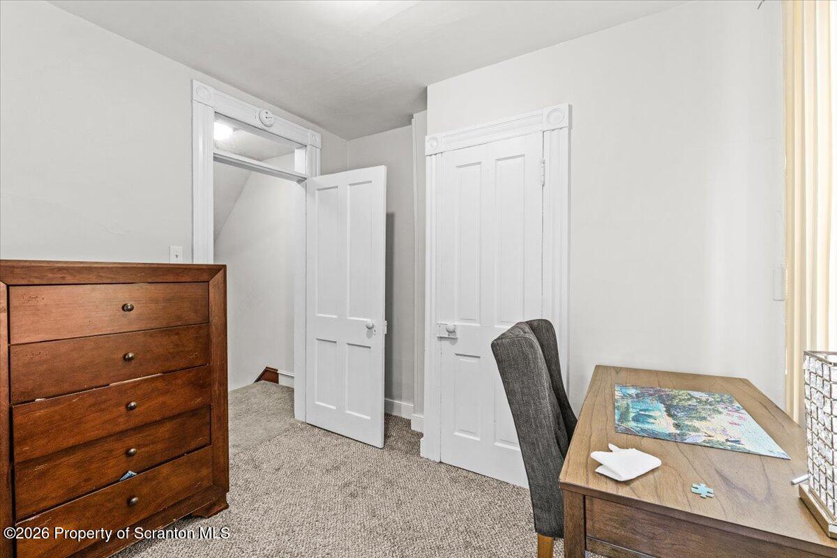 102 New York Street Scranton, PA 18509 - Photo 16 of 57 20-100 New York St