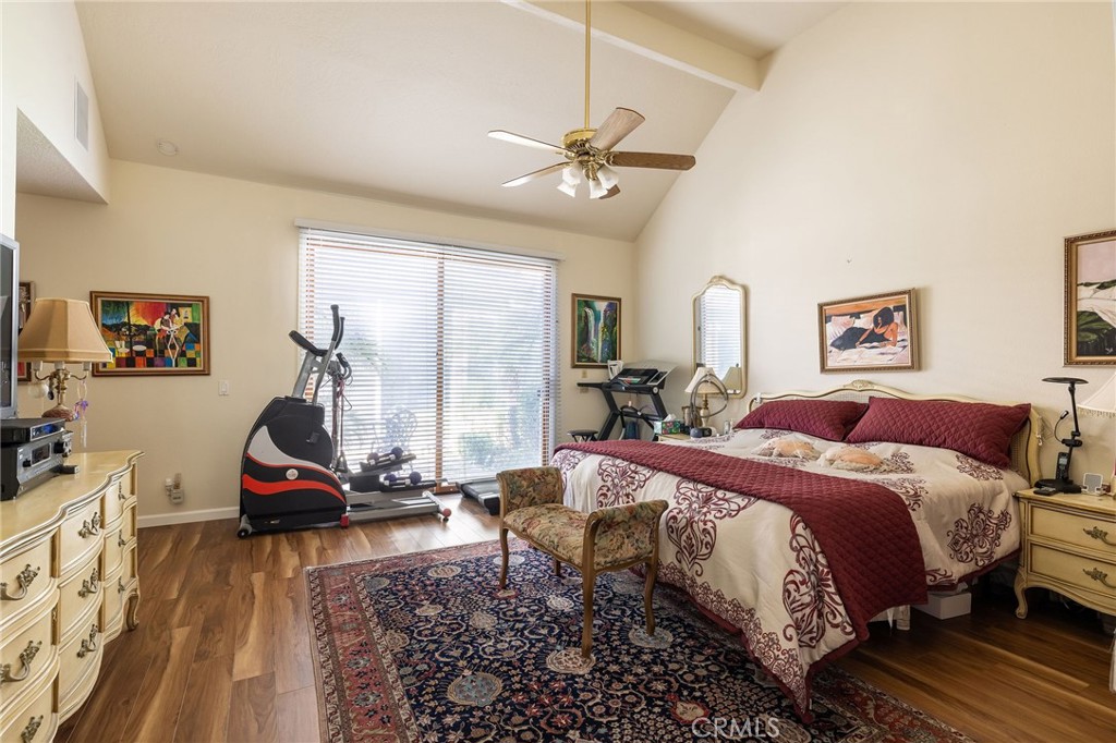 39 Harbor Ridge Drive Newport Beach, CA 92660 - Photo 25 of 53 a bedroom with a bed and a large window