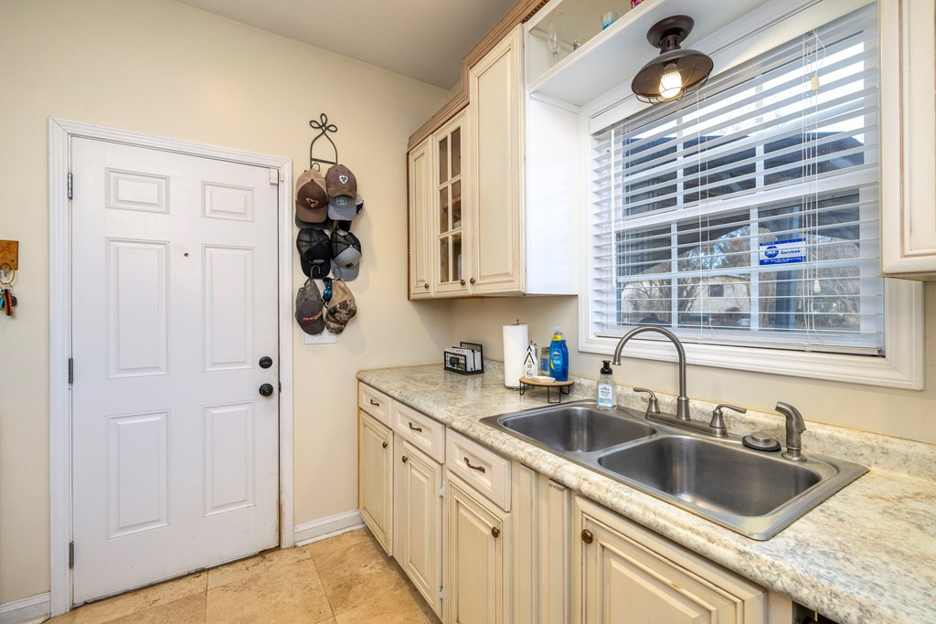 1605 Blossom View Road Sumter, SC 29153 - Photo 25 of 41