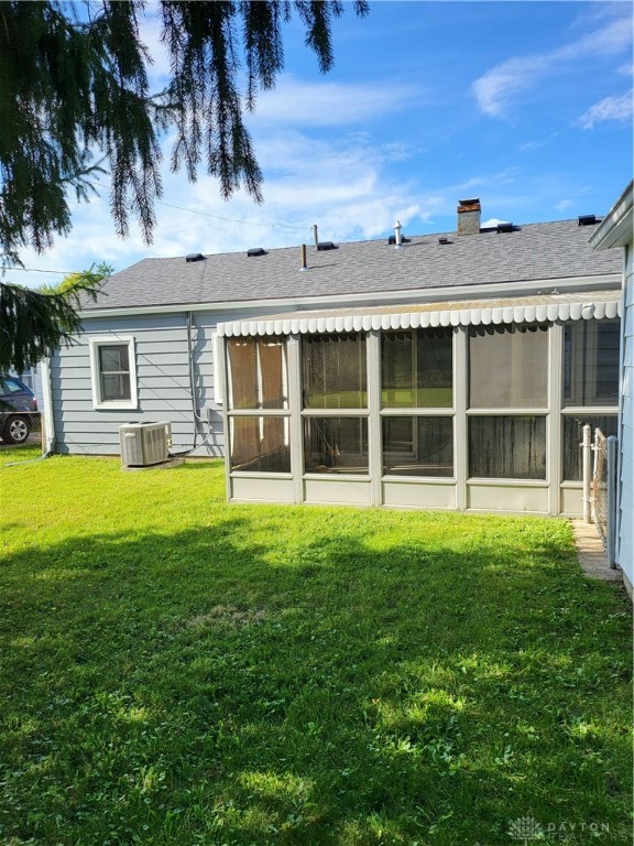 2101 North Hadley Road Springfield, OH 45505 - Photo 4 of 16 Gallery Image 4