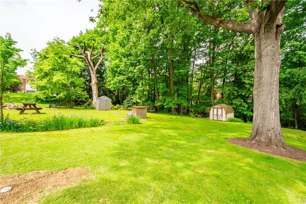 4114 Edge Road Pittsburgh, PA 15227 - Photo 22 of 23 Gallery Image 22