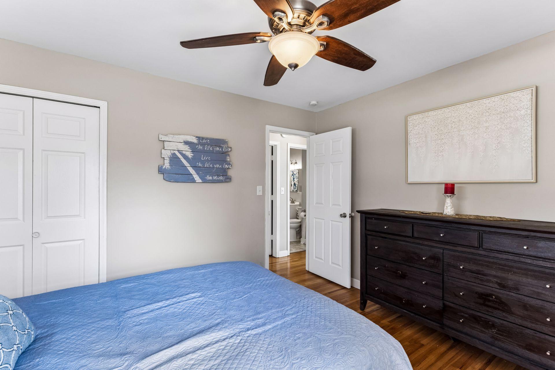 549 Doris Avenue Shoreview, MN 55126 - Photo 11 of 32