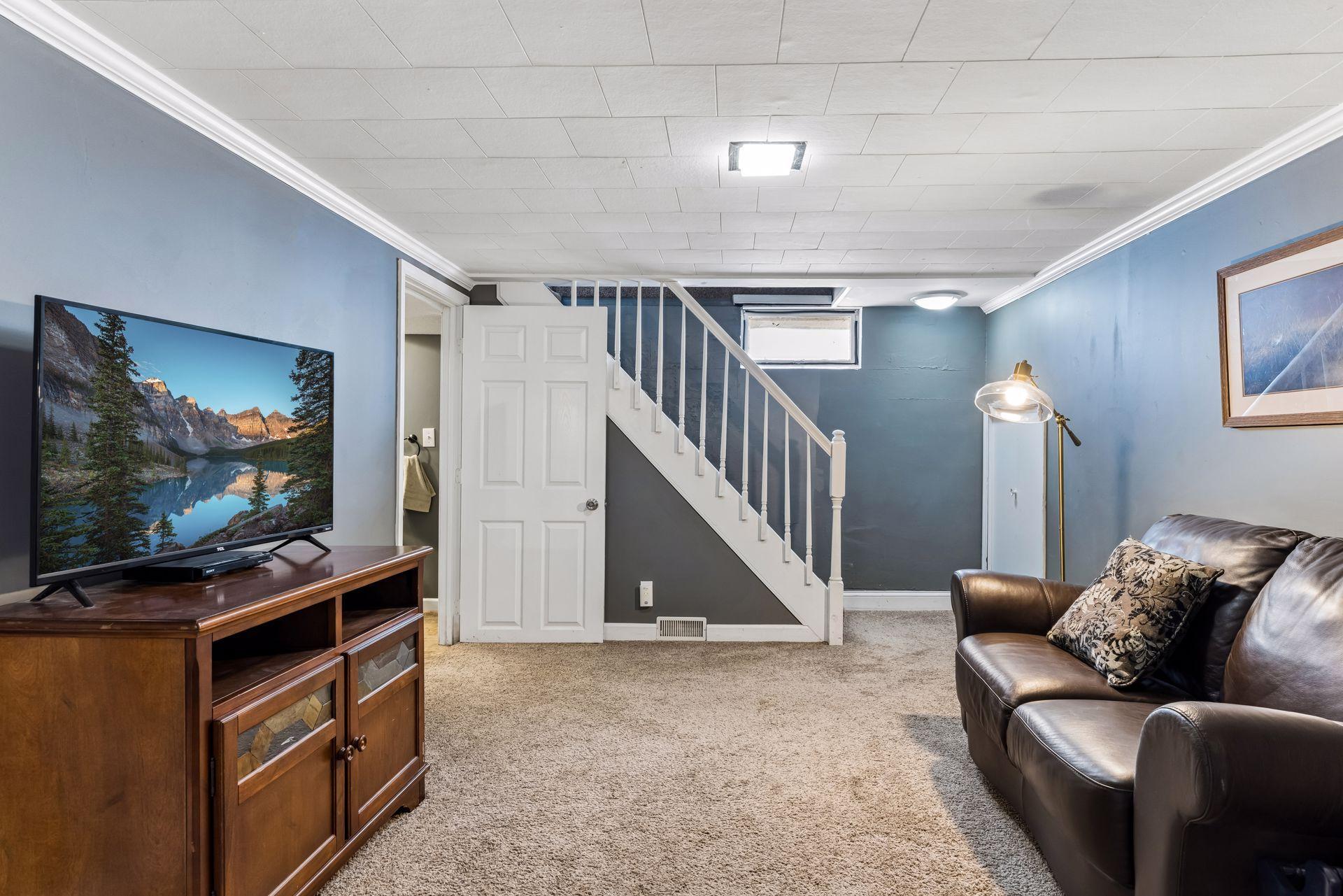 549 Doris Avenue Shoreview, MN 55126 - Photo 16 of 32