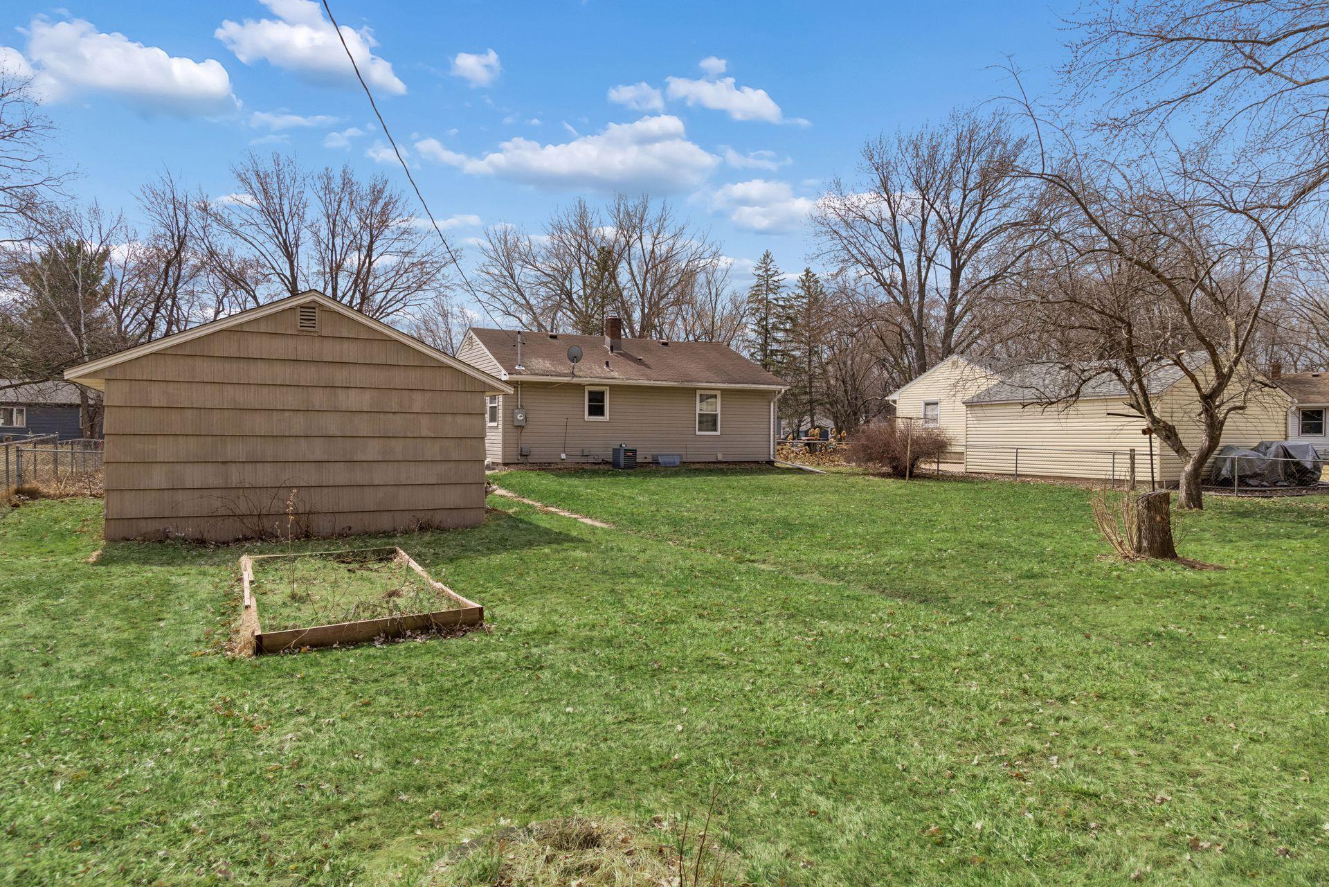 549 Doris Avenue Shoreview, MN 55126 - Photo 28 of 32