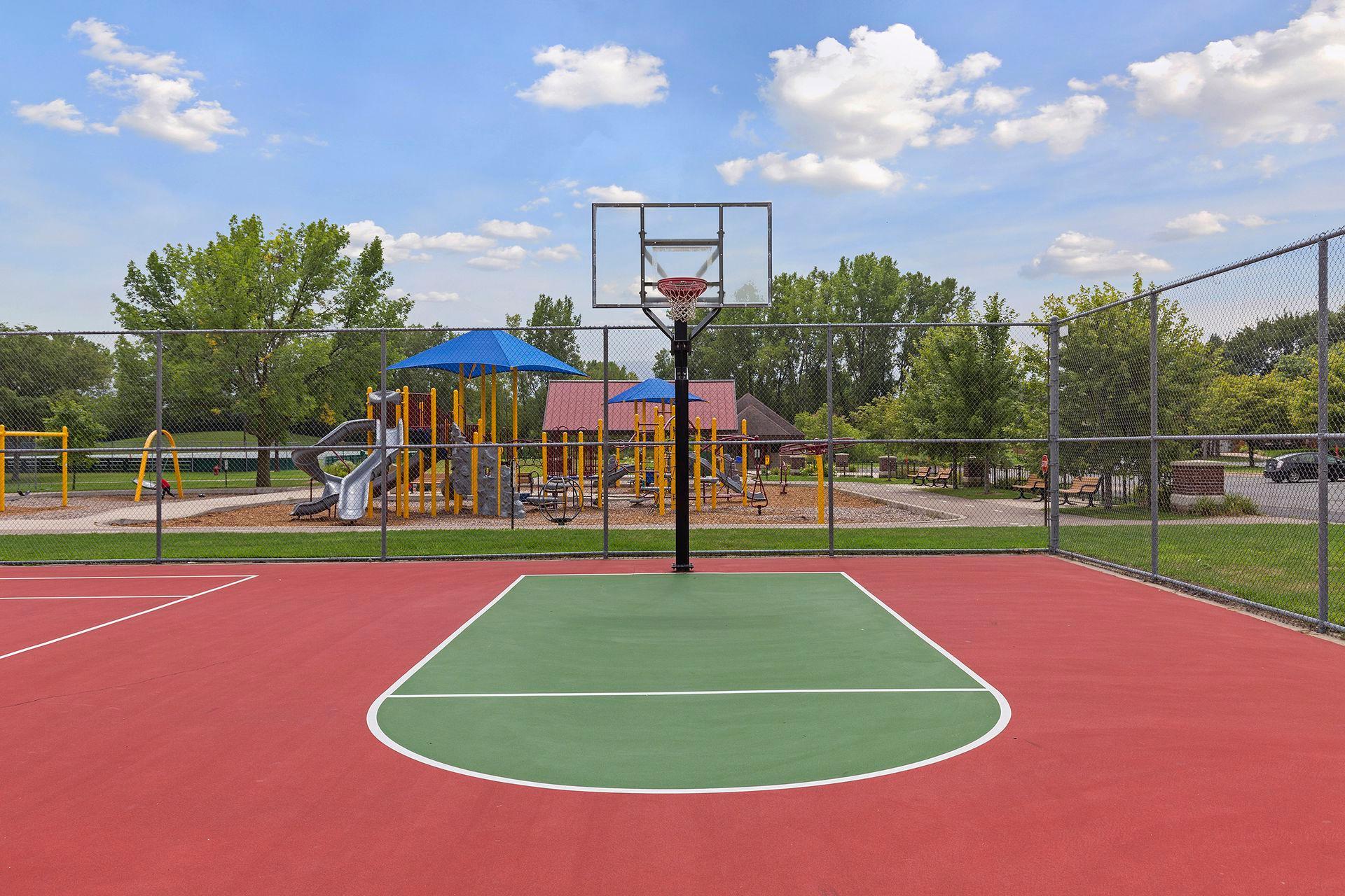 549 Doris Avenue Shoreview, MN 55126 - Photo 31 of 32