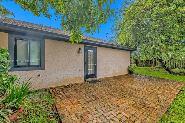 $535,000 | 9209 Northwest 49th Place, Sunrise, FL 33351