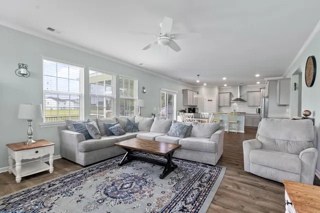 $429,900 | 721 Redbud Lane, Summerville, SC 29486