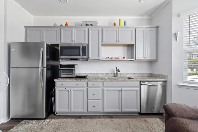 $429,900 | 721 Redbud Lane, Summerville, SC 29486