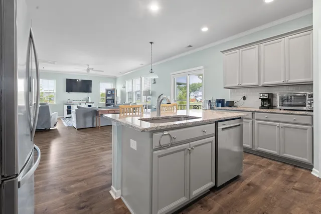 $429,900 | 721 Redbud Lane, Summerville, SC 29486