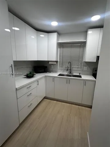 $2,000 | 3264 Northwest 103rd Terrace, Unit 101A, Coral Springs, FL 33065