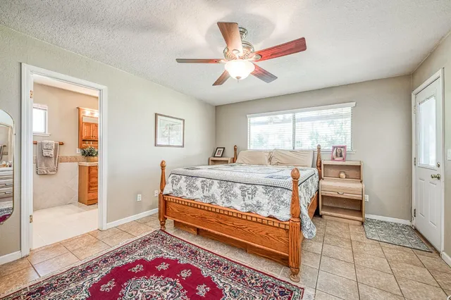 $855,000 | 5400 Amber Avenue, Clovis, CA 93619