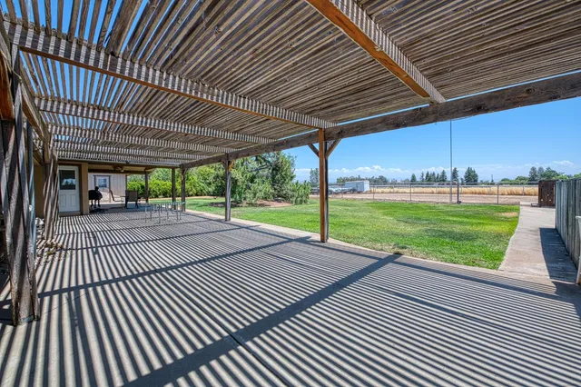 $855,000 | 5400 Amber Avenue, Clovis, CA 93619