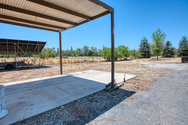 $855,000 | 5400 Amber Avenue, Clovis, CA 93619