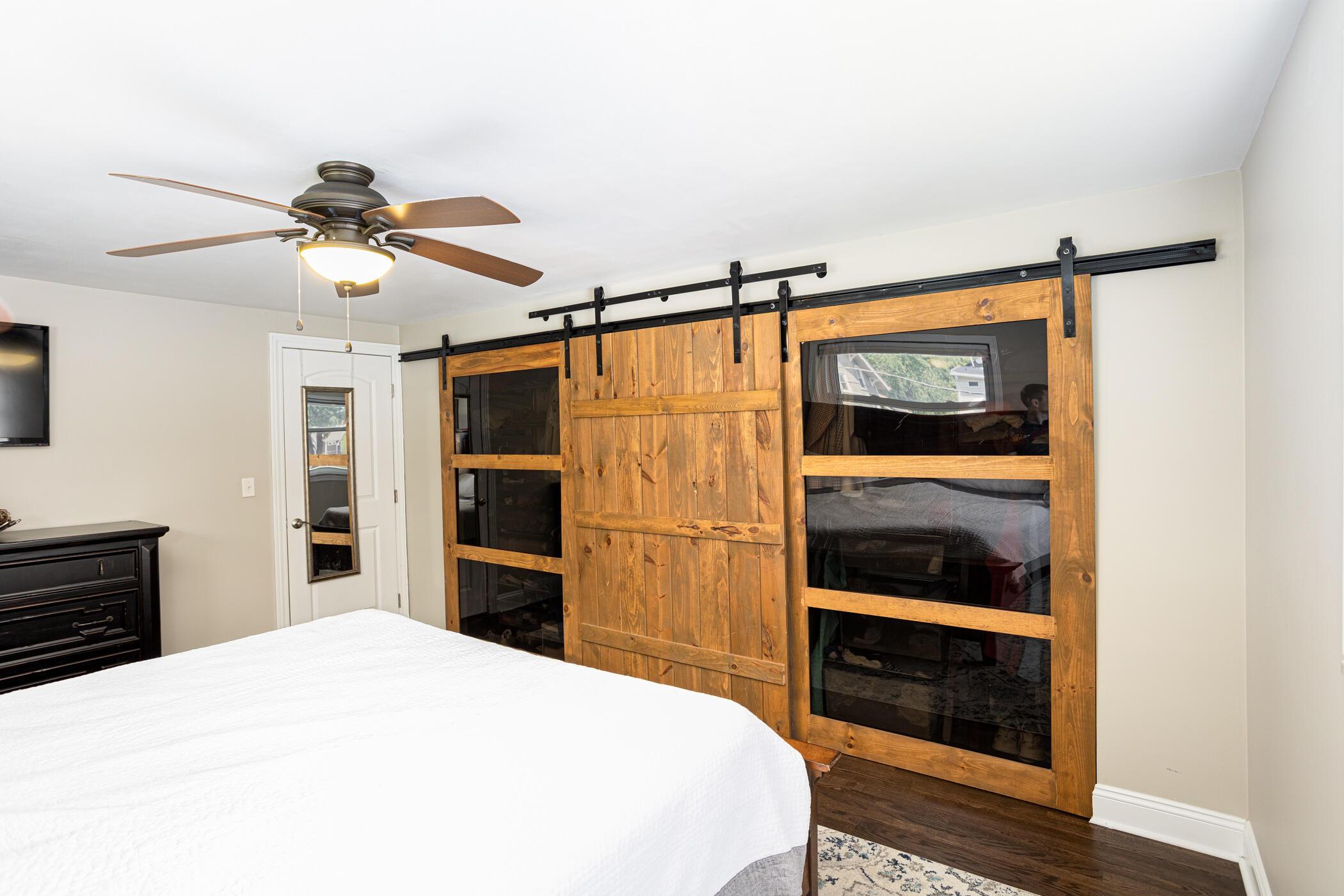 82 Richards Road Columbus, OH 43214 - Photo 23 of 46 Master Bedroom