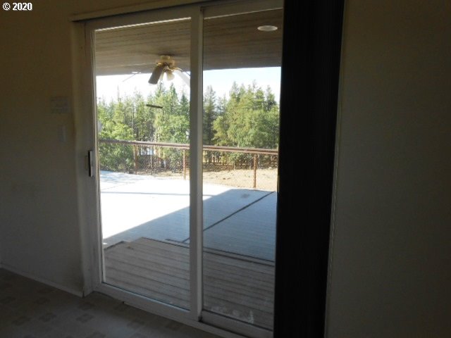 293 South Dea Road Tygh Valley, OR 97063 - Photo 13 of 26 Gallery Image 13
