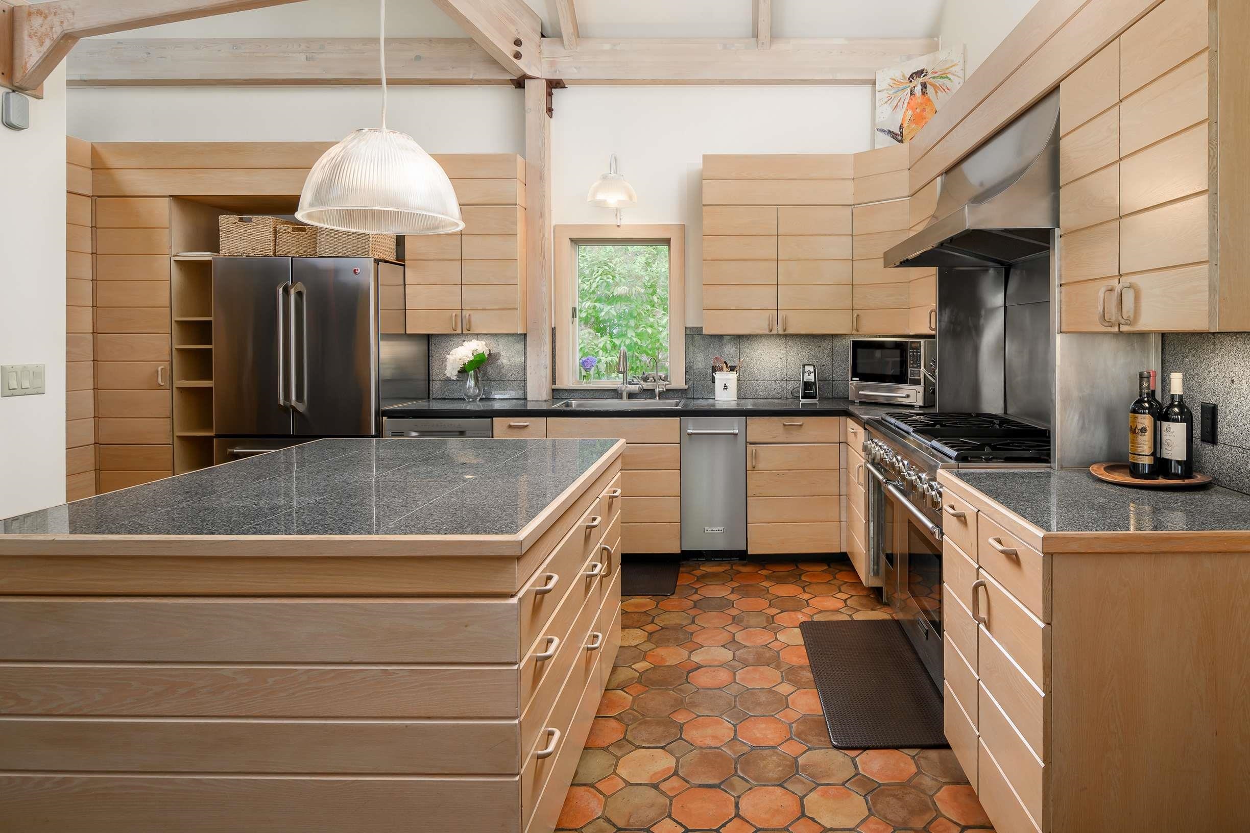 22 Godfrey Pond Road York, ME 03909 - Photo 15 of 39 Gallery Image 15