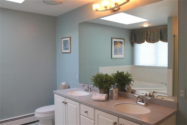 8 Sweeney Ridge Road Bedford, MA 01730 - Photo 23 of 30 Gallery Image 23