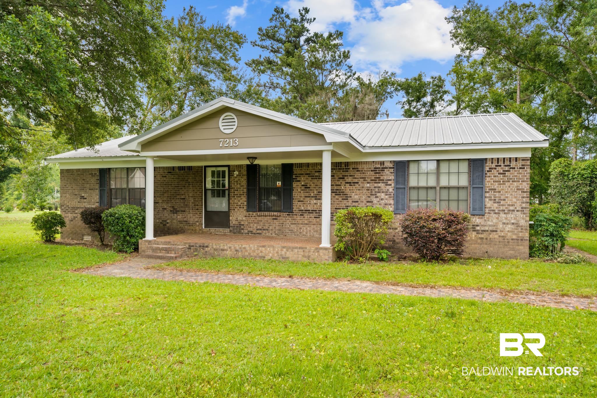 7213 Franklin Road Foley, AL 36535 - Photo 3 of 27 Gallery Image 3