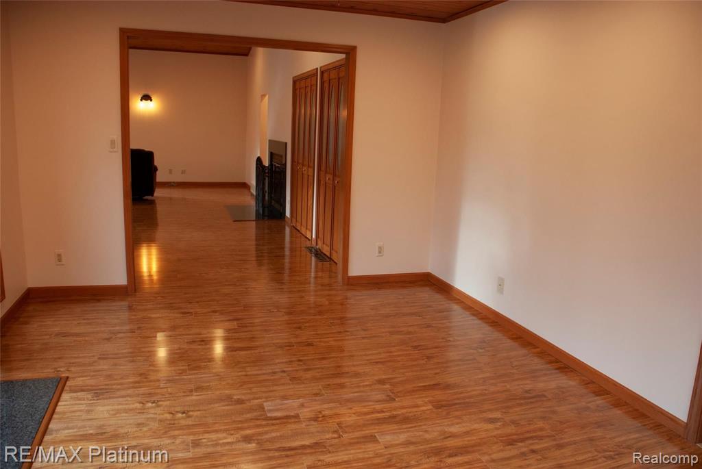 4922 Cedar Lake Road Howell, MI 48843 - Photo 36 of 95