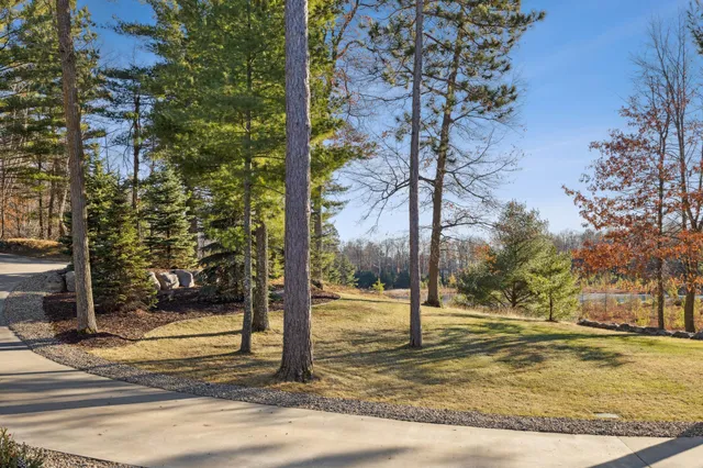 $2,500,000 | 13176 Albinson Road, Crosslake, MN 56442
