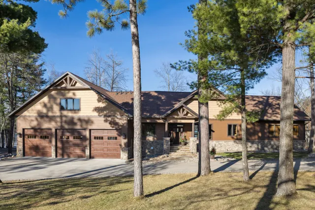 $2,500,000 | 13176 Albinson Road, Crosslake, MN 56442