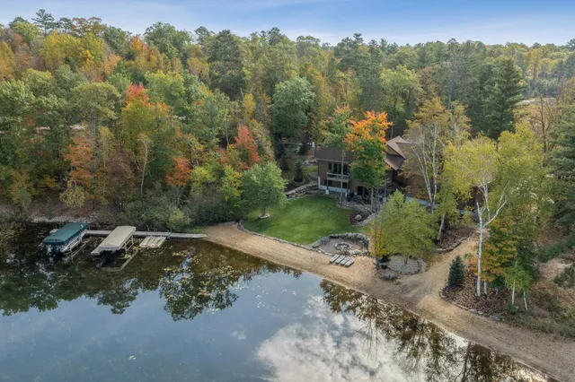 $2,500,000 | 13176 Albinson Road, Crosslake, MN 56442