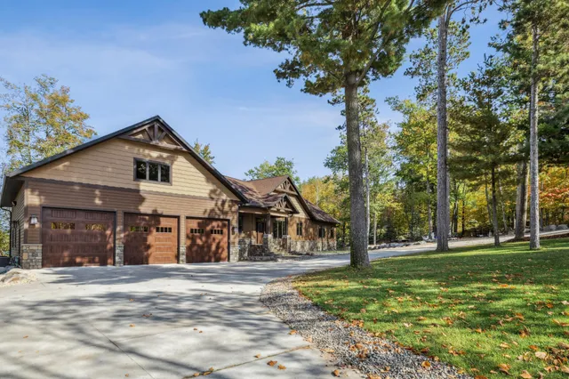 $2,500,000 | 13176 Albinson Road, Crosslake, MN 56442