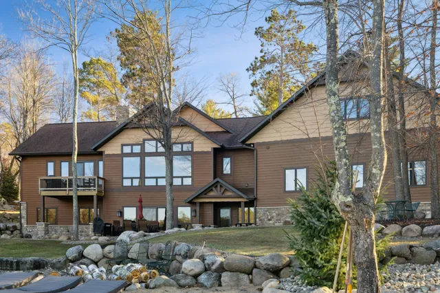 $2,500,000 | 13176 Albinson Road, Crosslake, MN 56442