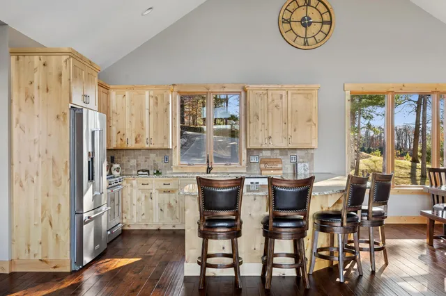 $2,500,000 | 13176 Albinson Road, Crosslake, MN 56442