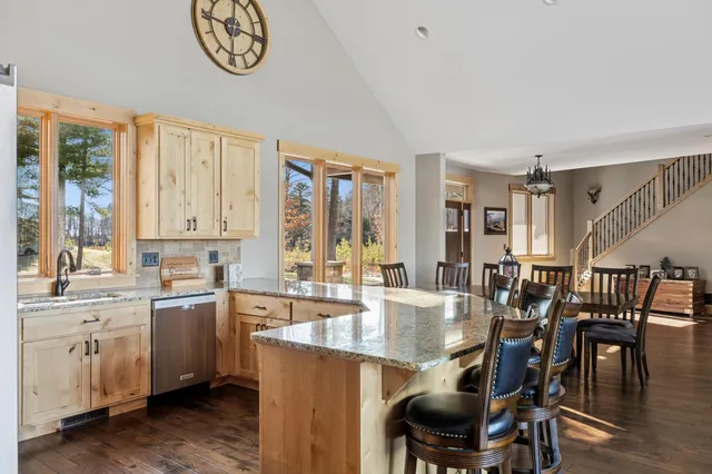 $2,500,000 | 13176 Albinson Road, Crosslake, MN 56442