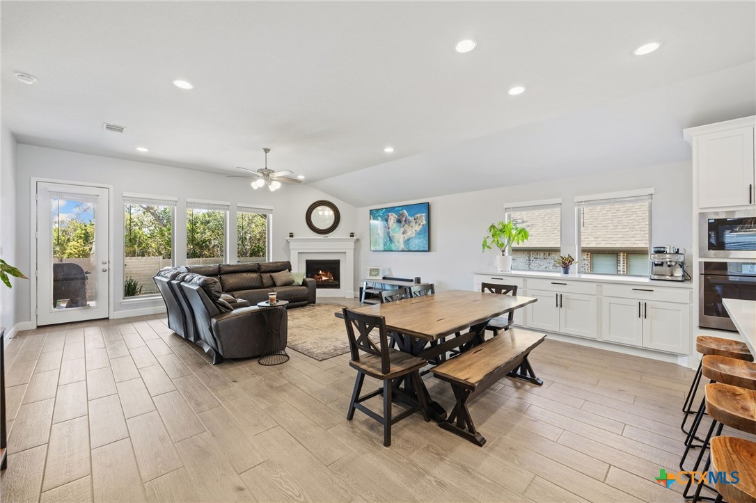 343 Sugarcane New Braunfels, TX 78132 - Photo 13 of 48