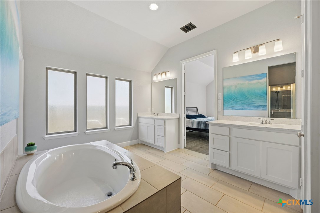 343 Sugarcane New Braunfels, TX 78132 - Photo 23 of 48