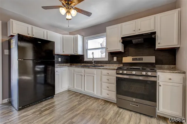 $144,900 | 1351 Brushey Grove Avenue, Wood River, IL 62095