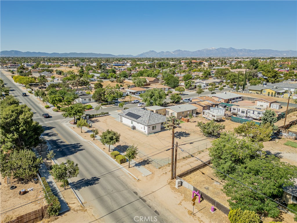 16150 Smoke Tree Street Hesperia, CA 92345 - Photo 18 of 41