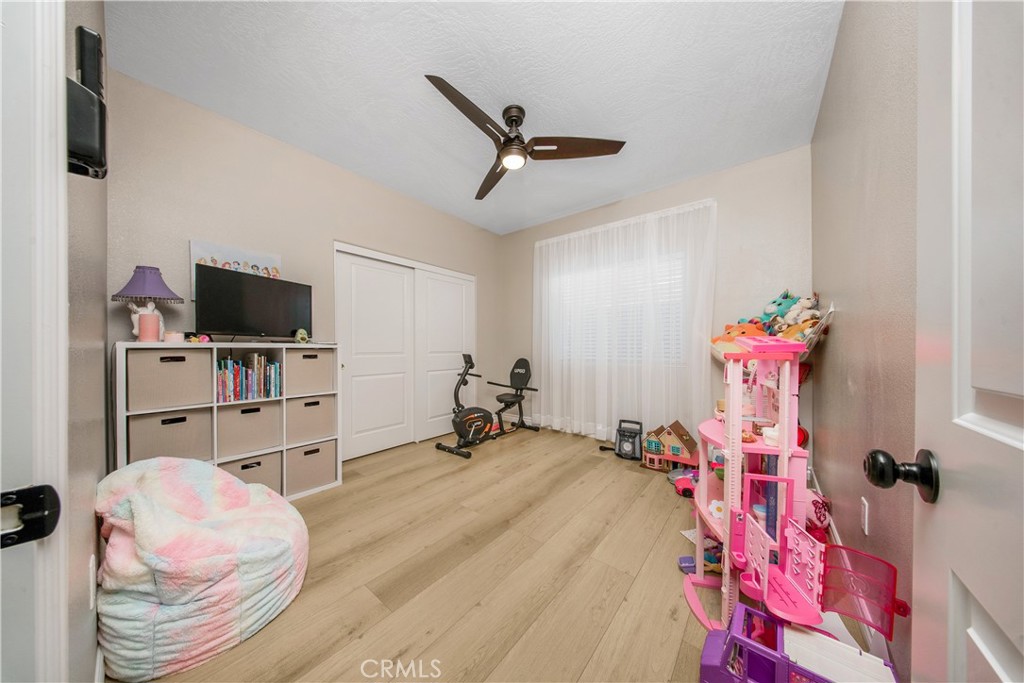 16150 Smoke Tree Street Hesperia, CA 92345 - Photo 29 of 41