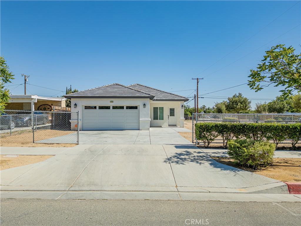 16150 Smoke Tree Street Hesperia, CA 92345 - Photo 3 of 41