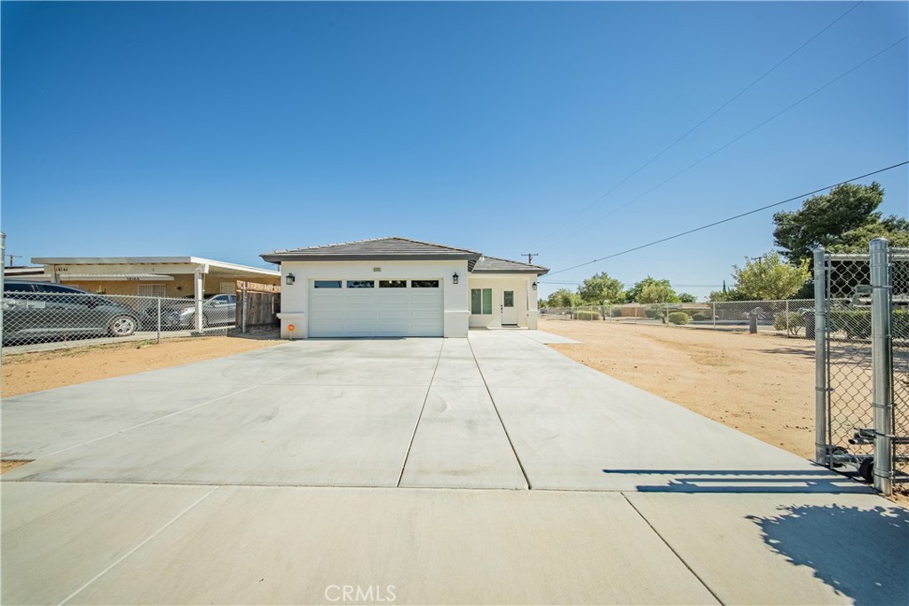 16150 Smoke Tree Street Hesperia, CA 92345 - Photo 8 of 41