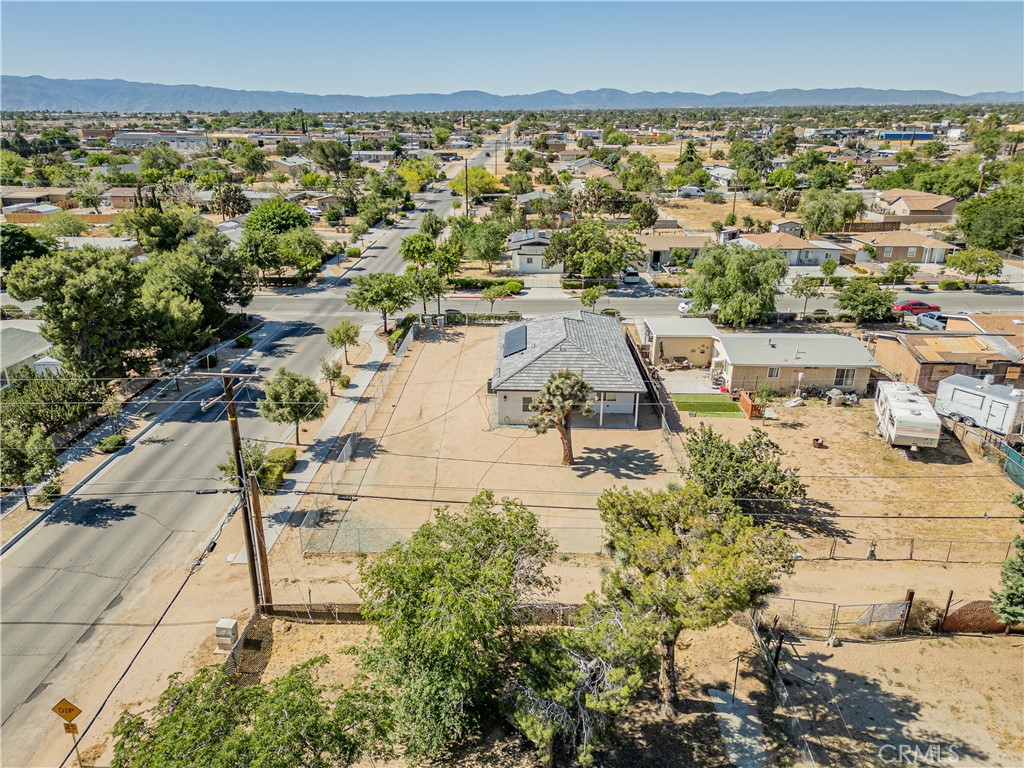 16150 Smoke Tree Street Hesperia, CA 92345 - Photo 9 of 41