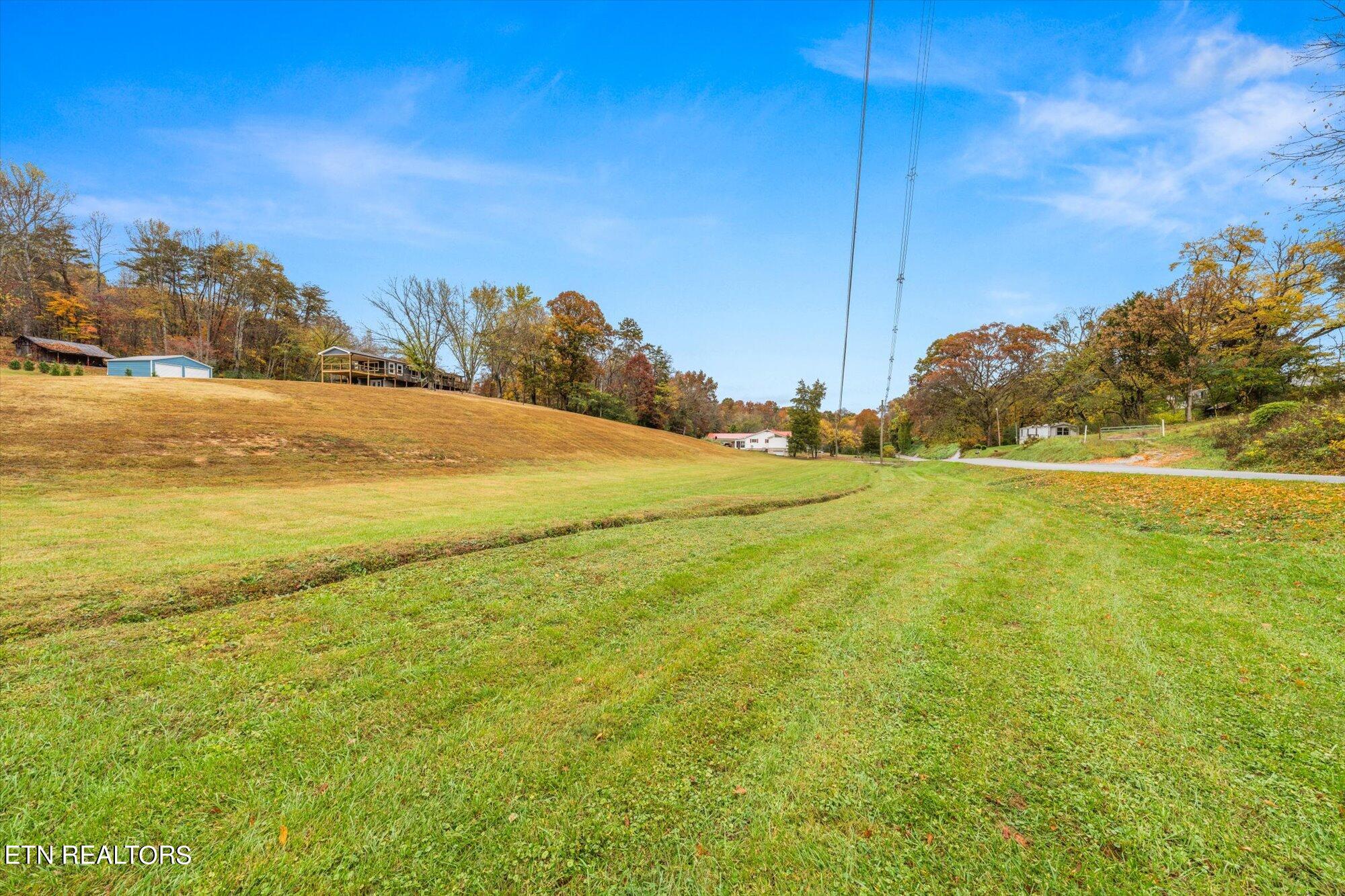288 Carroll Hollow Road Clinton, TN 37716 - Photo 6 of 30 30-288-Carroll-Hollow-Rd-Clinton-TN-30