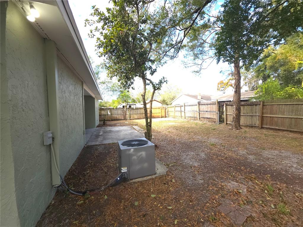 4204 East Okara Road Tampa, FL 33617 - Photo 20 of 21