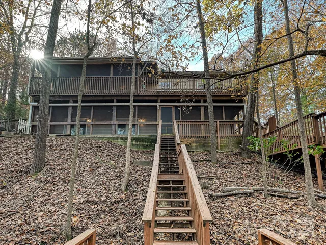 $449,000 | 25040 Timberlake Drive, Tega Cay, SC 29708