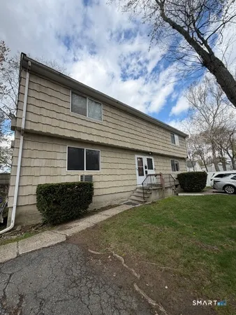 $2,600 | 53 1/2 Glenwood Avenue, Unit A, Norwalk, CT 06854